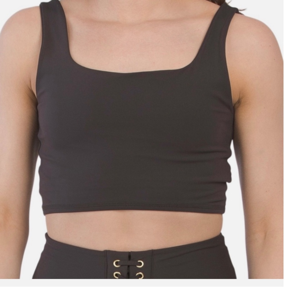 LIKE NEW weworewhat straight neck crop top chocolate brown